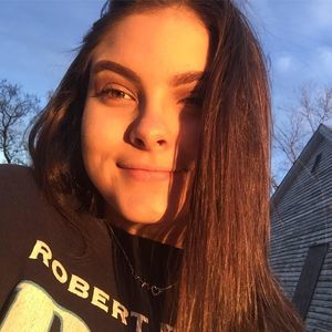 Meet your Posher, Tabitha